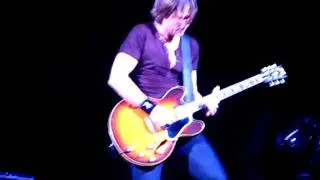 Keith Urban - Sweet Thing @ Sydney Ent Cent -Get Closer Tour 14/04/11