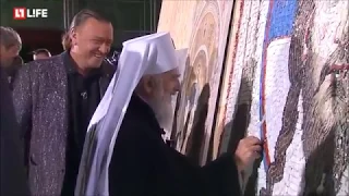 Russia and Serbia building largest mosaic in Christianity