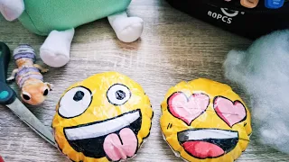 How to to make a paper squishy emoji!