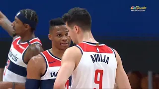 Westbrook showing his leadership with the Wizards young guys