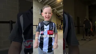 This lucky fan had the dream experience, thanks to @westernaustralia 🥹 #collingwood #afl