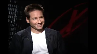 Rewind: David Duchovny "X-Files" 1998 interview on fame, internet nightmares, & roles he ALMOST got