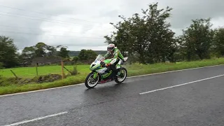 PETER HICKMAN LEADS!!! Ulster Grand Prix Supersport race