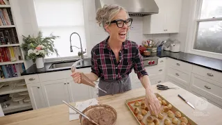 Zoë Bakes Season 2 - Official Trailer  | Magnolia Network