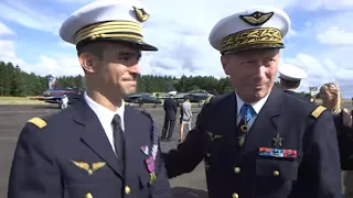 Il va devenir officier dans l'armée de l'air