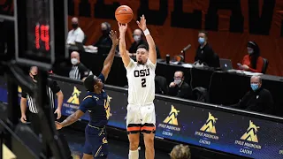 Beavers use second-half scoring burst to defeat Golden Bears 73-64