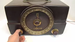 Zenith Radio Model G725 - 1950's