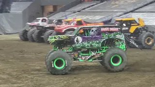 Monster Jam Indianapolis 2024 Grave Digger freestyle