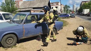 Тренировка по спасению пострадавшего в ДТП