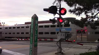 Metra 199 Meets Metra 8589 in Western Springs, IL 10/25/19