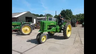 John Deere Styled B @ HappyOldIron Antique tractors in Belgium