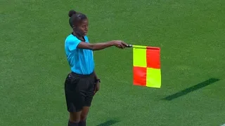 referee vs assistant referee training