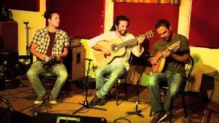 TRIO BRASILEIRO - VIBRAÇÕES (Jacob do Bandolim) - Douglas Lora, Dudu Maia & Alexandre Lora