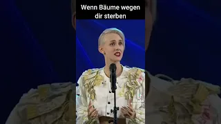 Sexy Lisa Eckhart Comedy 👍🏼 Luisa Neubauer wenn wegen Dir Bäume abgeholzt werden 😒😎