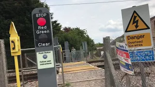 Jeffries (MWL) Foot Level Crossing (Essex) Monday 08.07.2019