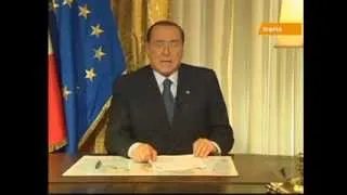 Берлускони говорит, что ради Италии жертвовал собой