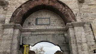 The point of Constantinople wall broken by Ottoman in 1453