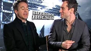 Robert Downey Jr. & Jude Law Get Competitive in Sherlock Holmes