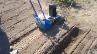 Лоплош. Электрокультиватор. Испытания в работе. Electric cultivator of the soil.
