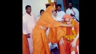 Sri Gurustotram - dedicated to Swami Dayananda Saraswati - by Ätmaprajnänanda Saraswati