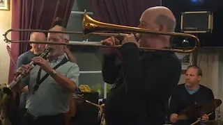 Beale Street Blues - The Alley Cats Dixieland Jazz Band with Mark Aston