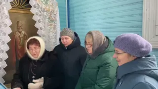 Рождественский песнопения в храме Святой Живоначальной Троицы в д. Козище