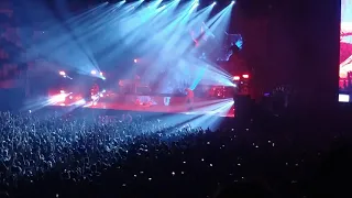 Bring Me The Horizon - The House Of Wolves [Moscow, 08.02.2020]