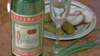 Русская водка. 1980 года выпуска. Обзор / Russian vodka. 1980 year of release