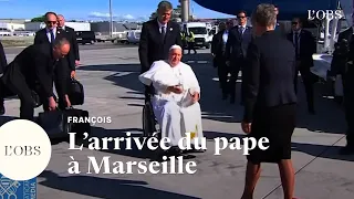 Le pape à Marseille : Elisabeth Borne accueille François à l'aéroport