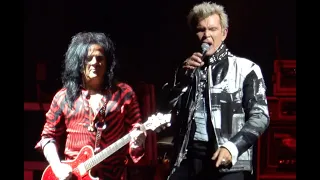 Billy Idol 20May2023@Cruel World 4K, simulated flying crane zooms!