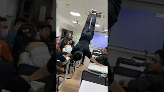 CLASSMATES REACT TO CALISTHENICS 🤯💥 #shorts