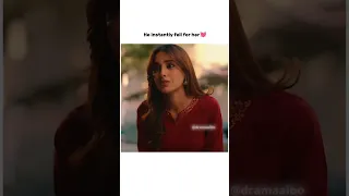 Farhad falling for Freeya❤️ #iqraaziz #hamzasohail #burnsroadkayromeojuliet #shorts