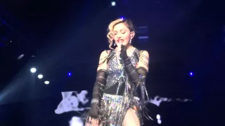 Madonna - Unapologetic Bitch  (Rebel Heart Tour Paris 9th December)