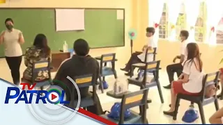 Panukalang bawal ang 'no permit, no exam' sa paaralan, lusot sa ika-3 pagbasa sa Senado | TV Patrol