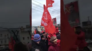 Цвет настроения красный. 7 ноября митинг КПРФ Иваново.