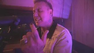 Papa Roach - Kill The Noise (Acoustic)