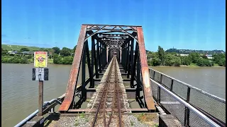 Train Drivers Eye View : Across Whanganui