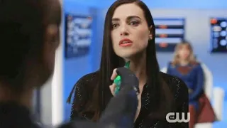 Lena Luthor Salva a vida da Supergirl (EP: 5x19) | Legendado em PT