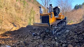 LİEBHERR 746 Dozer İle Yeni Orman Yolu Yapımı 3