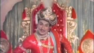 Sri Krishna Devaraya RajKumar KANNADA Super Hit Scene