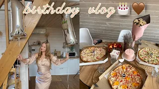 BIRTHDAY VLOG: МОЙ ДЕНЬ РОЖДЕНИЯ 17 ЛЕТ + ПОЕЗДКА НОЧЬЮ В ДРУГОЙ ГОРОД