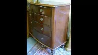 19thC!! Antique Bow Front Mahogany Chest of Drawers...