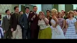 HAIRSPRAY Official Trailer