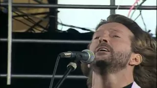 Eric Clapton - Before You Accuse Me (Knebworth 1990) In 1:59 broke a guitar string.mp4