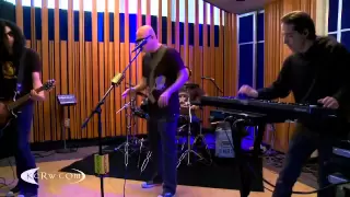 Infected Mushroom Live at KCRW : The Pretender (Foo Fighters Cover)