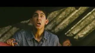 SLUMDOG MILLIONAIRE Film Clip - Latika At The Train Station