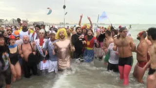 Hundreds of swimmers brave the cold in Dunkirk