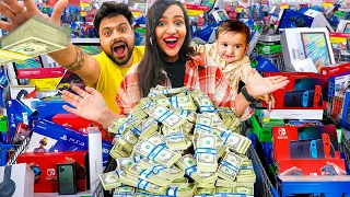 Spending Rs 1,00,000 in One Hour Challenge😍 TOYS COLLECTION 😀