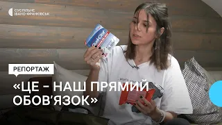 Приблизно 600 аптечок для військових зібрало та передало на фронт подружжя з Франківська