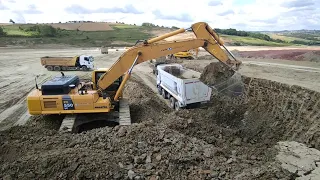 Komatsu PC550 Ekskavatör